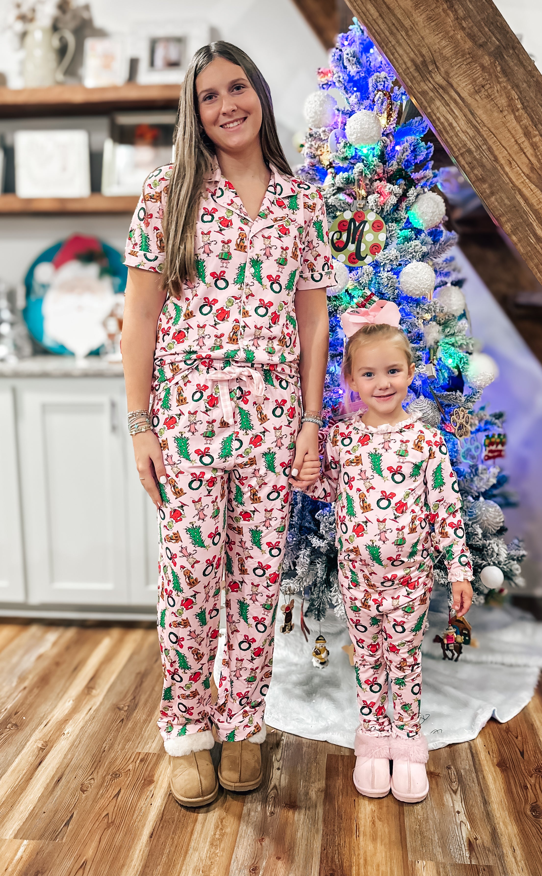 Women’s Grinch Knit Pajamas RTS