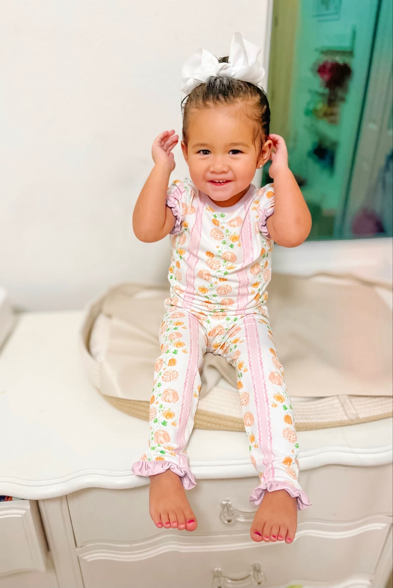 Girls Pink Scallop Pumpkins Pajama Set RTS
