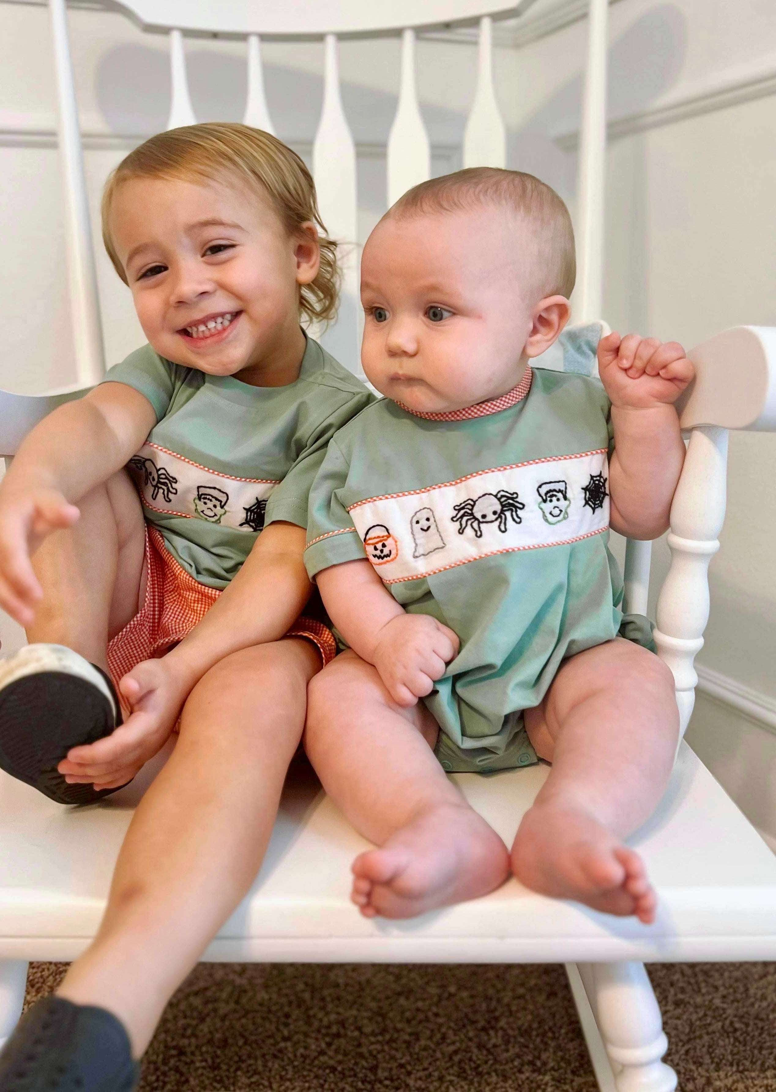 Boys Embroiderd Halloween Bubble RTS