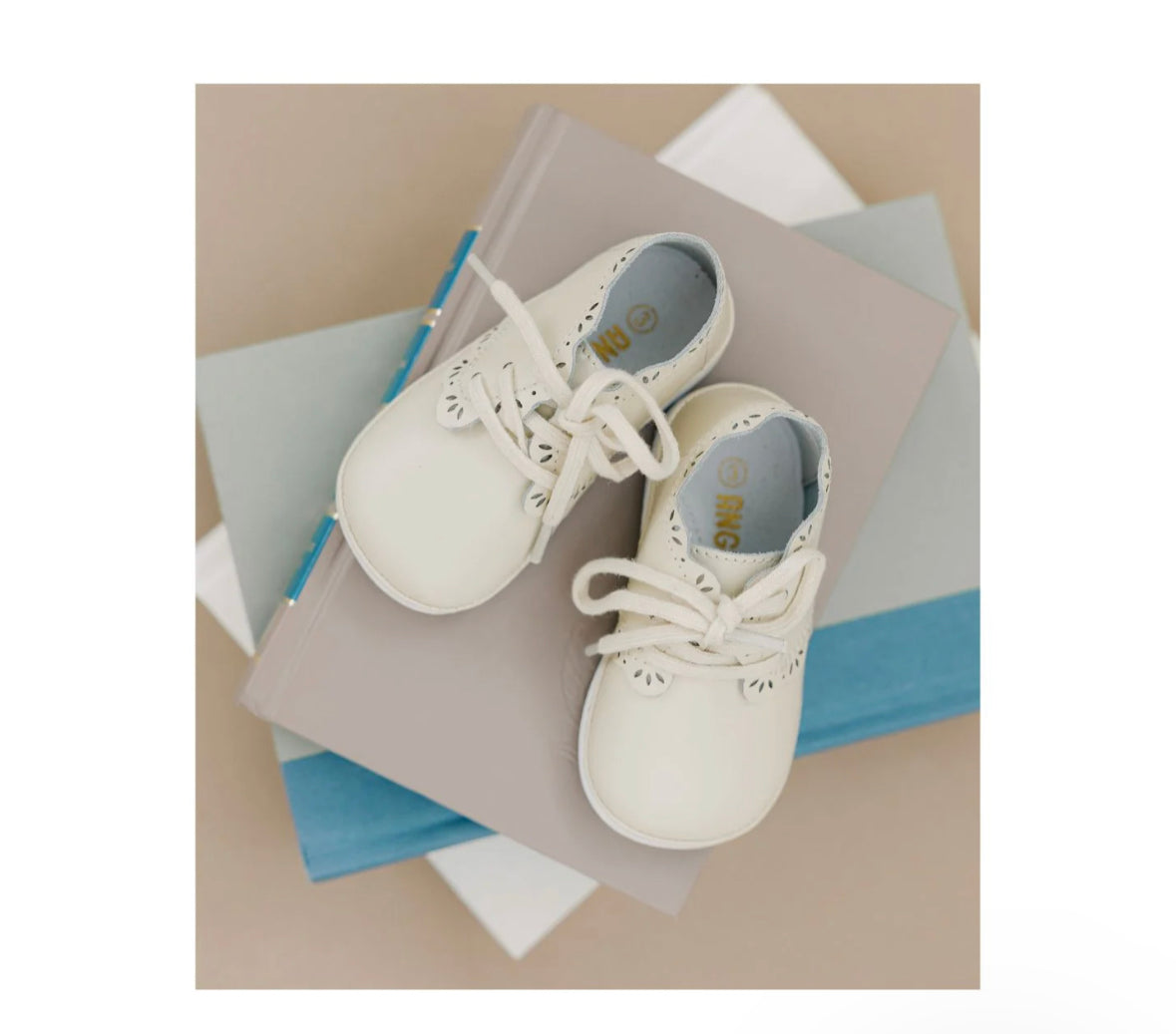Pre Order Bella Scalloped Bootie (Baby)