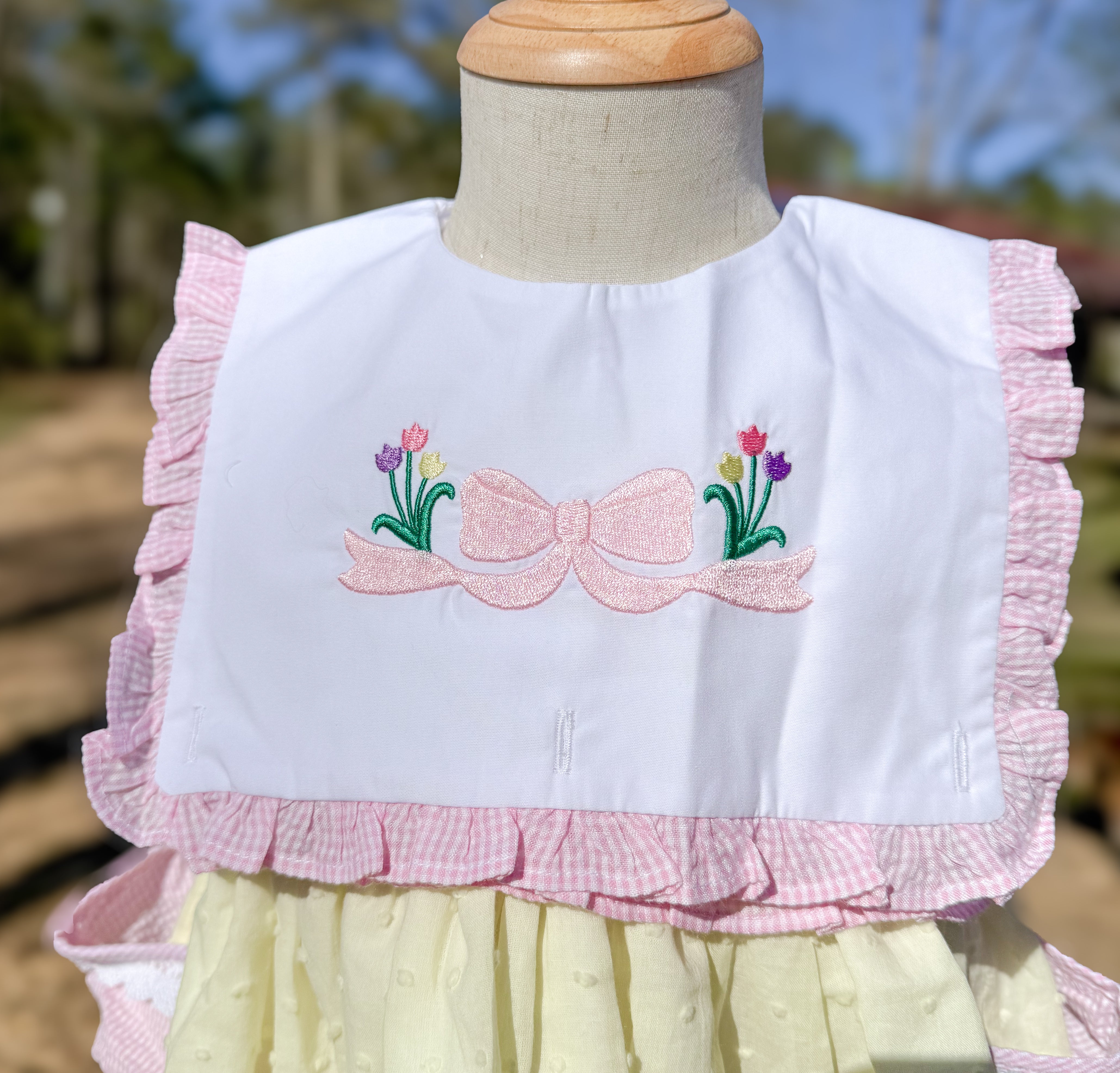 Girls Interchangeable Bib Seersucker Short Set
