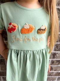 Girls Here For The Pie French Knot Ruffle Pants Set