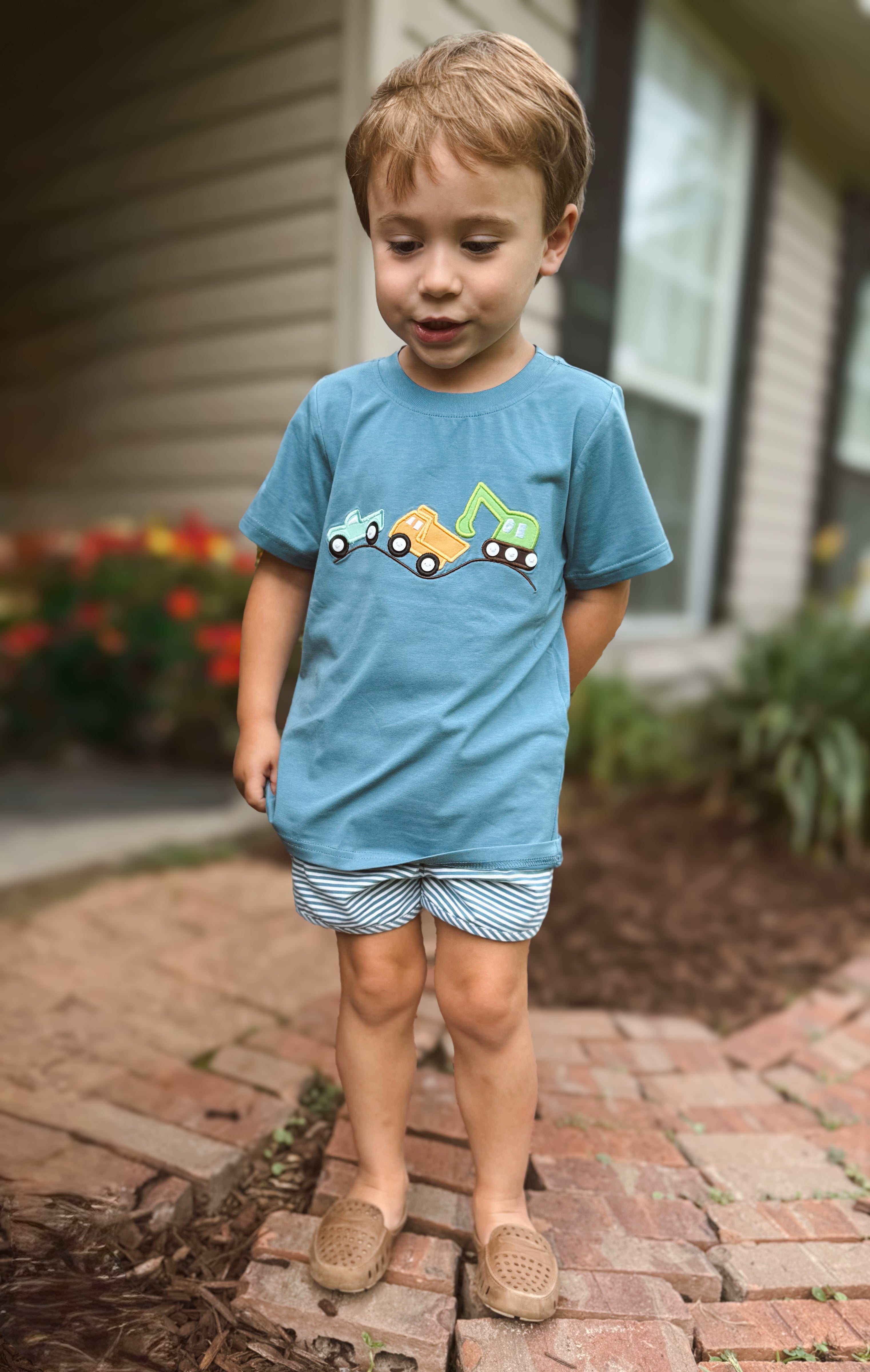 Boys Appliqué Truckin’ Along Short Set