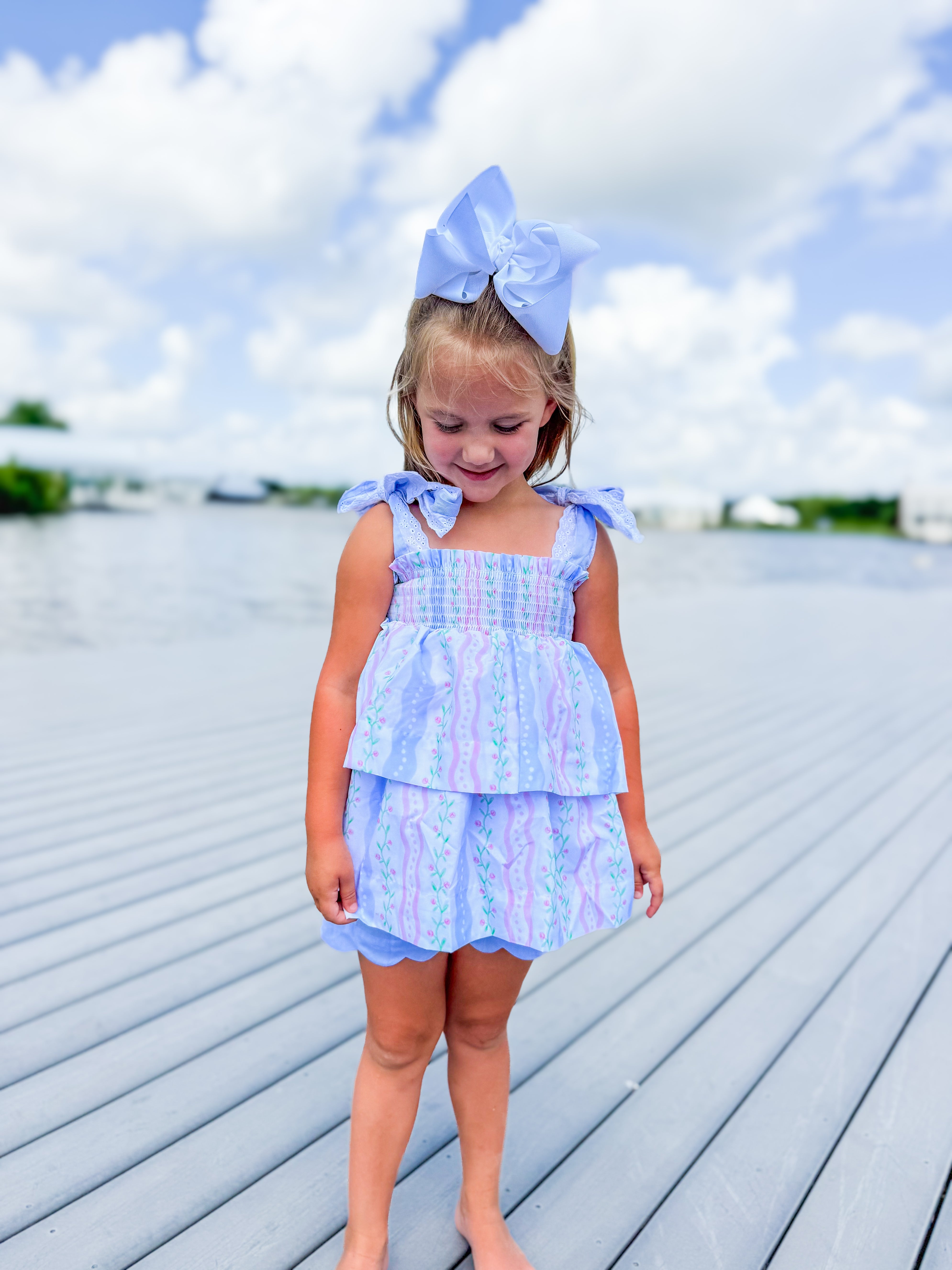Girls Wavy Floral Short Set