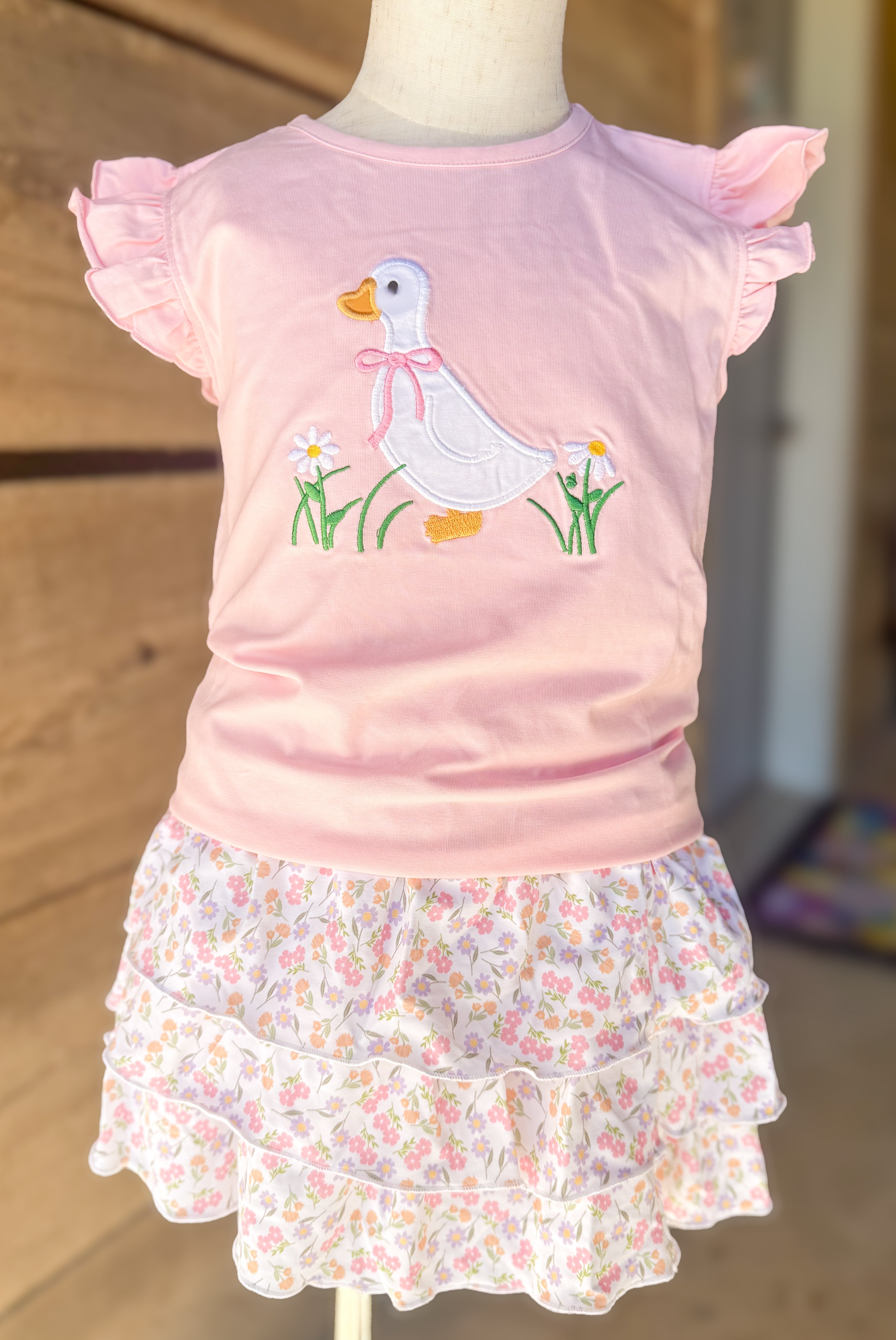 Girls Appliqué 2-Tops Skort Set