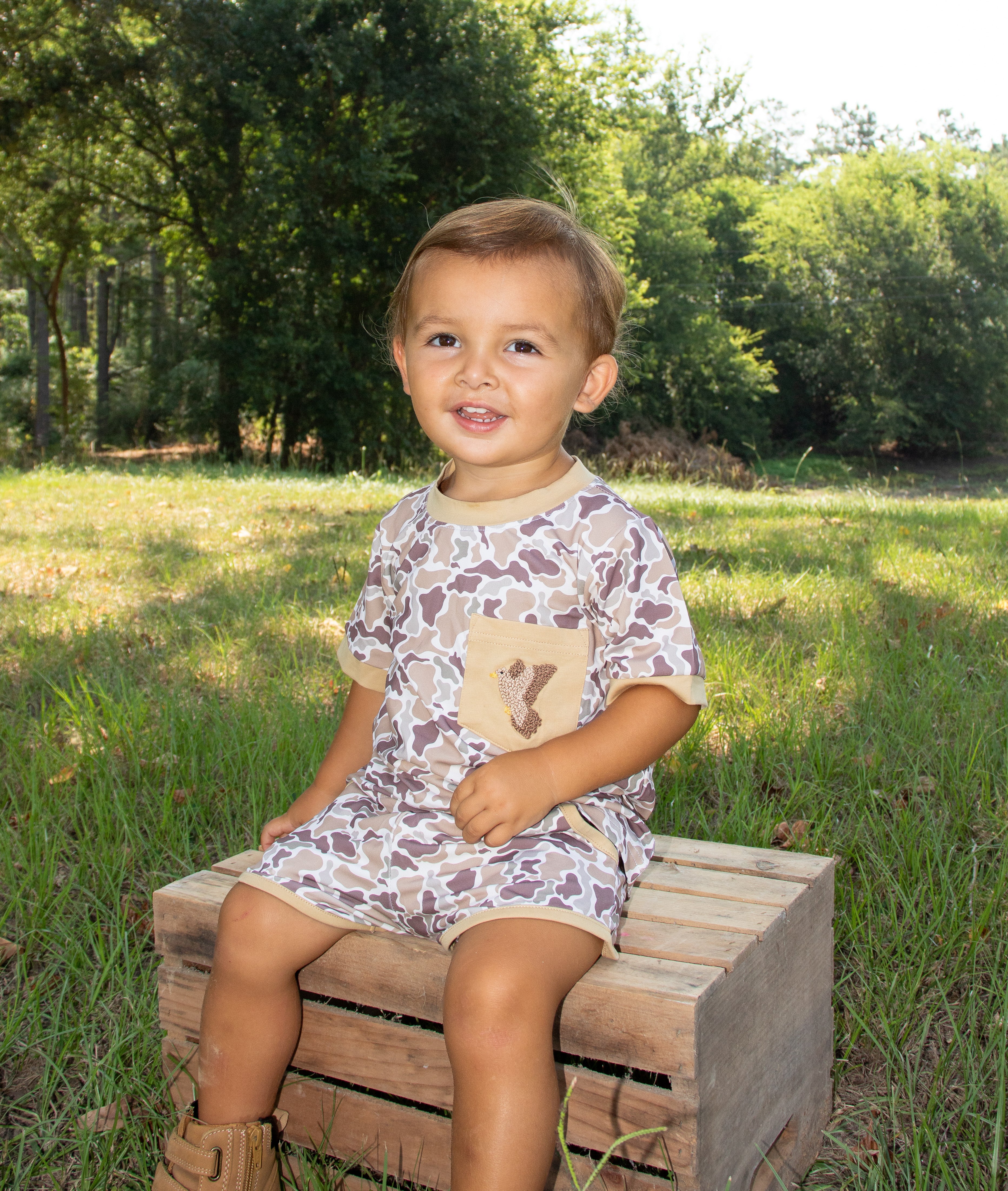 Boys French Knot Dove Day Short Set