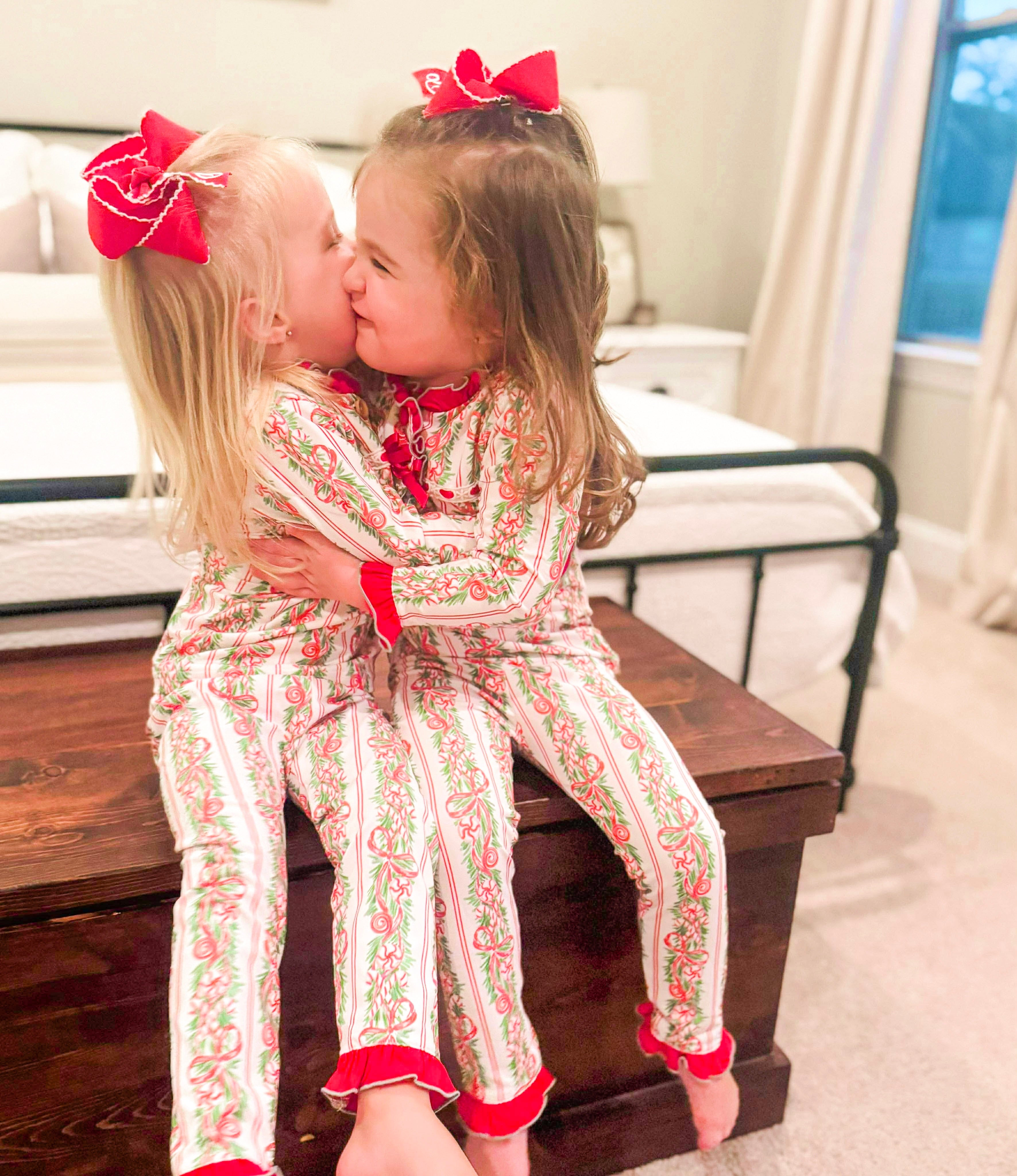 Girls Candy Cane Vines Knit Lounge Set