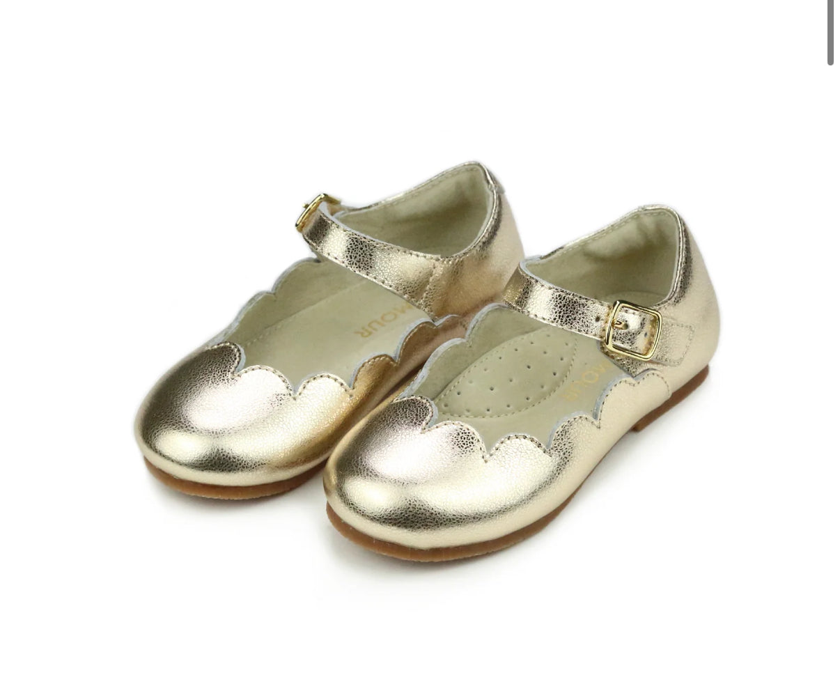 PRE ORDER Sonia Scalloped Flat