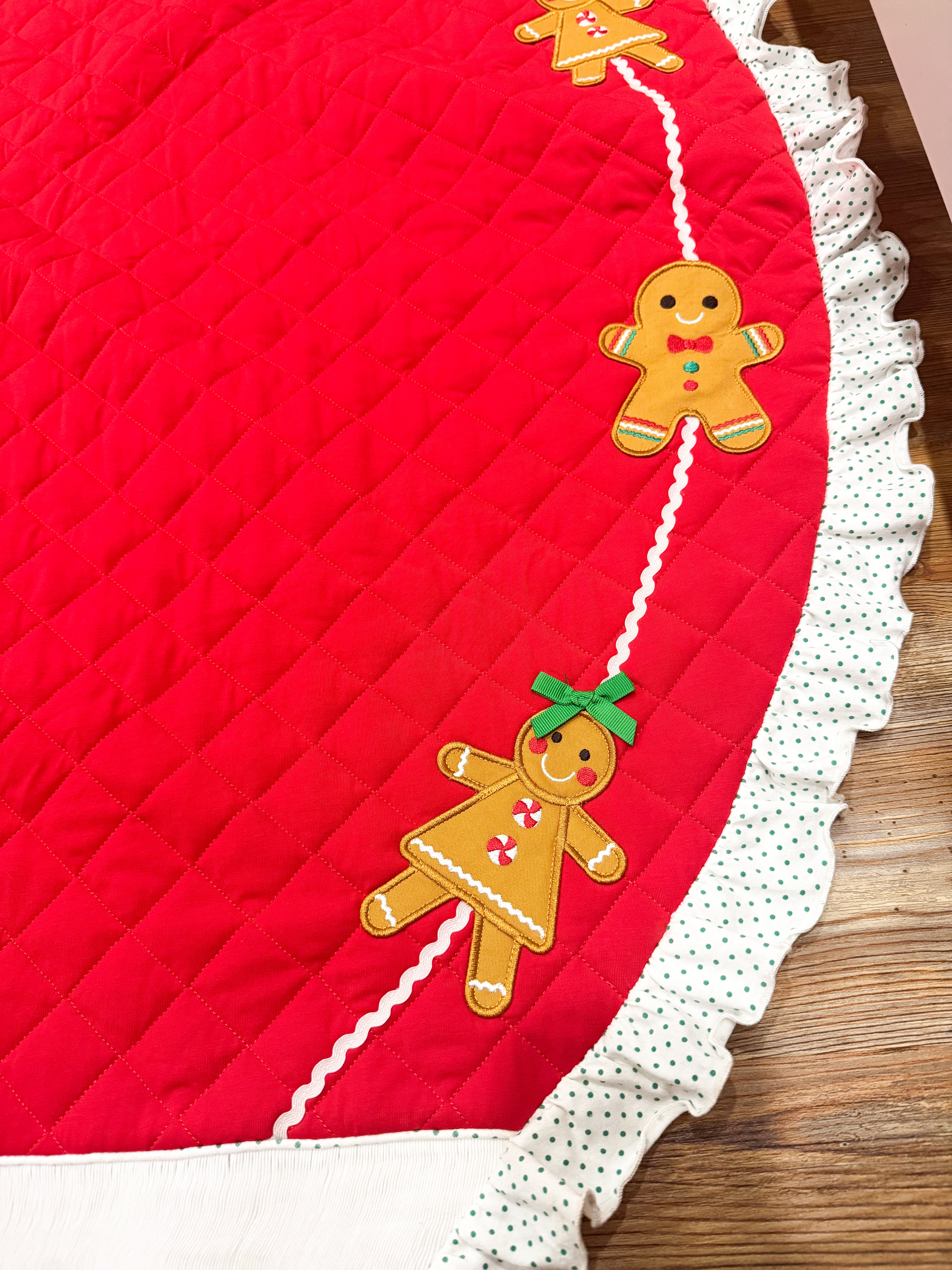 PRE ORDER 3D Gingerbread Icing Tree Skirt | ETA to LBS: October