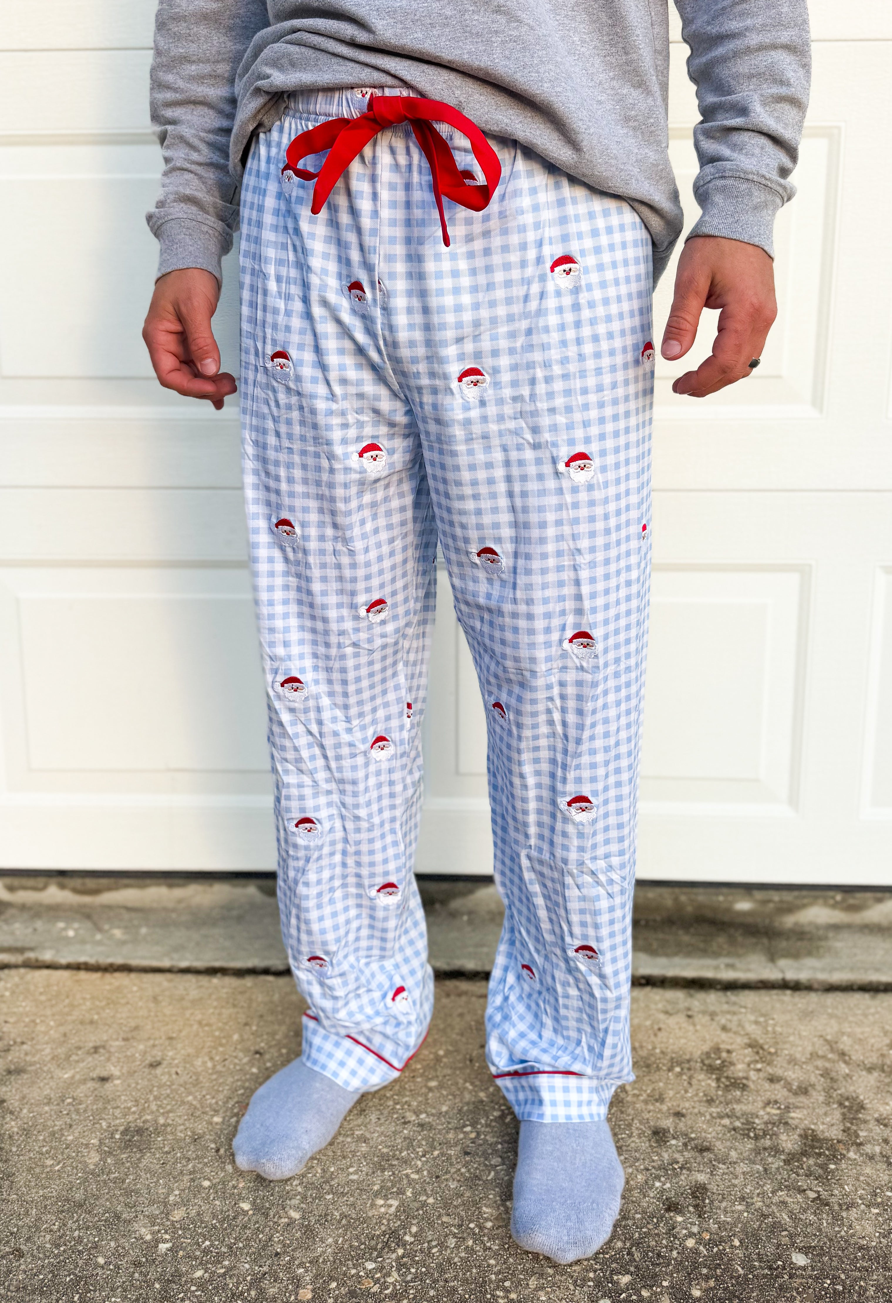Men’s Embroidered Santa Knit Lounge Pants