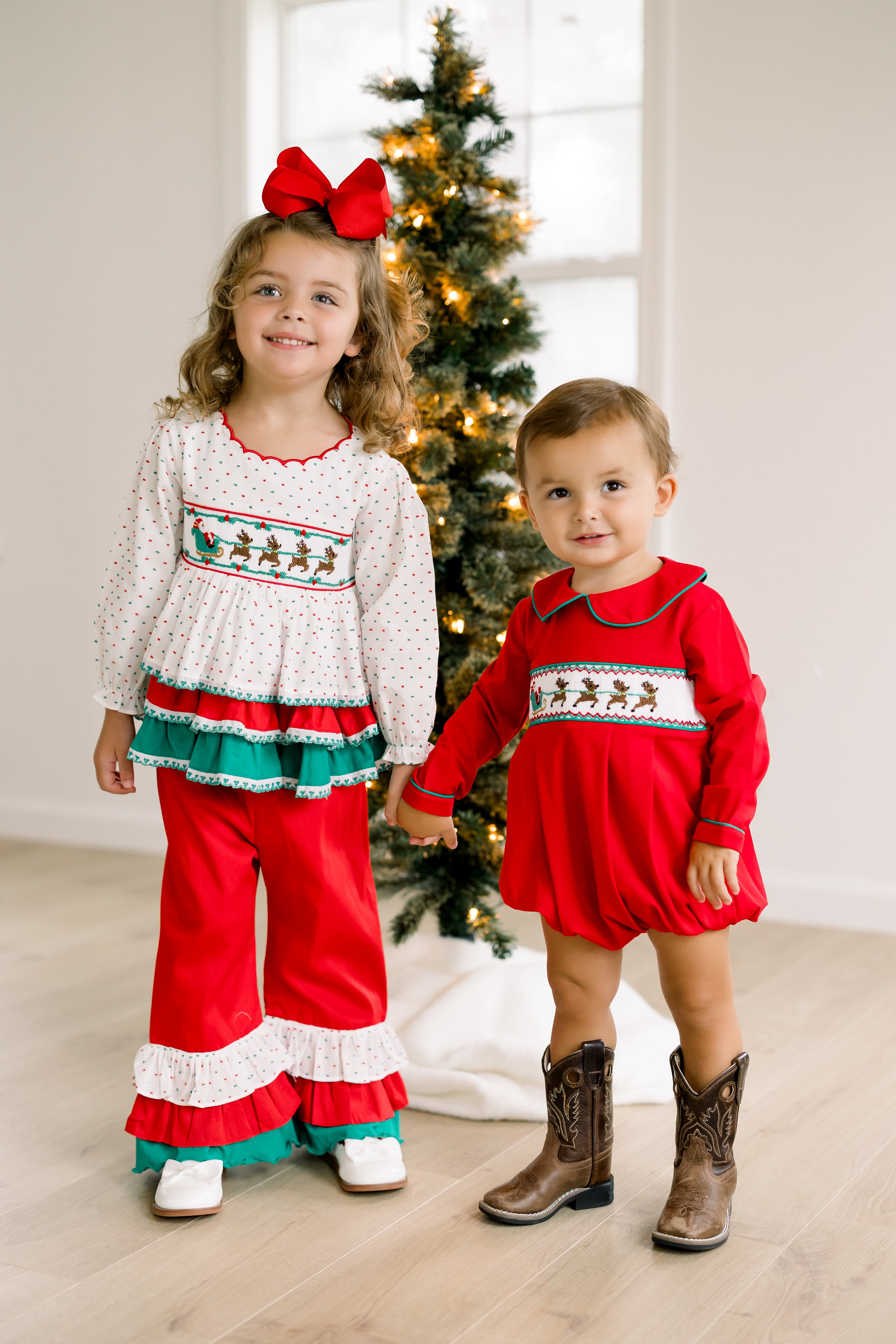 PRE ORDER Boys Smocked Here Comes Santa Claus Bubble | ETA to LBS: OCTOBER